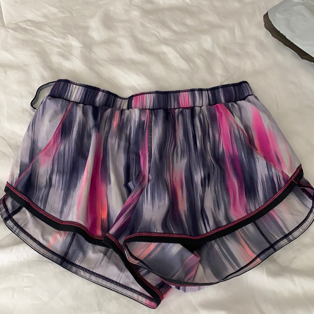 Lululemon speed up short